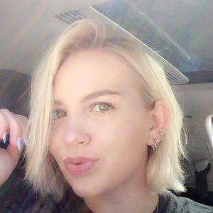 Meet your Posher, Colleen